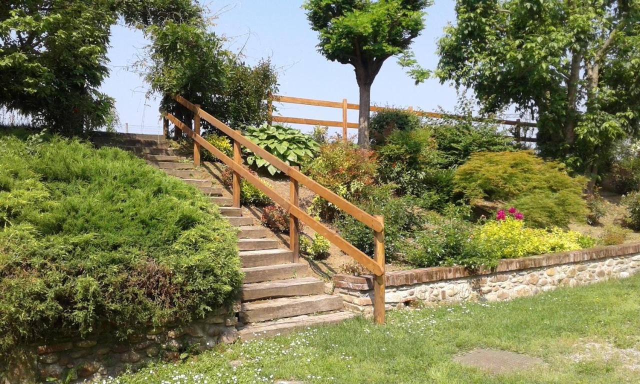 Cascina Stralla Farigliano المظهر الخارجي الصورة