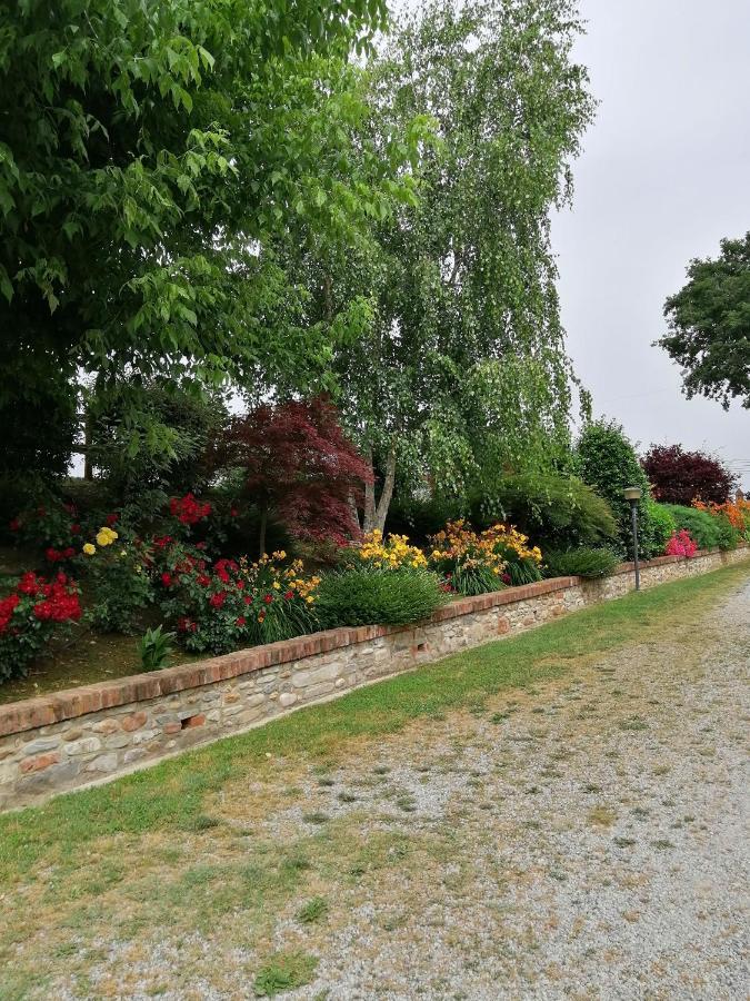 Cascina Stralla Farigliano المظهر الخارجي الصورة
